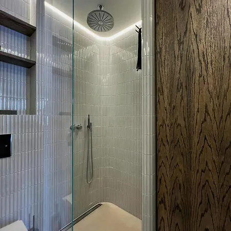 Classic Flat Near Frederiksberg Gardens شقة كوبنهاجن